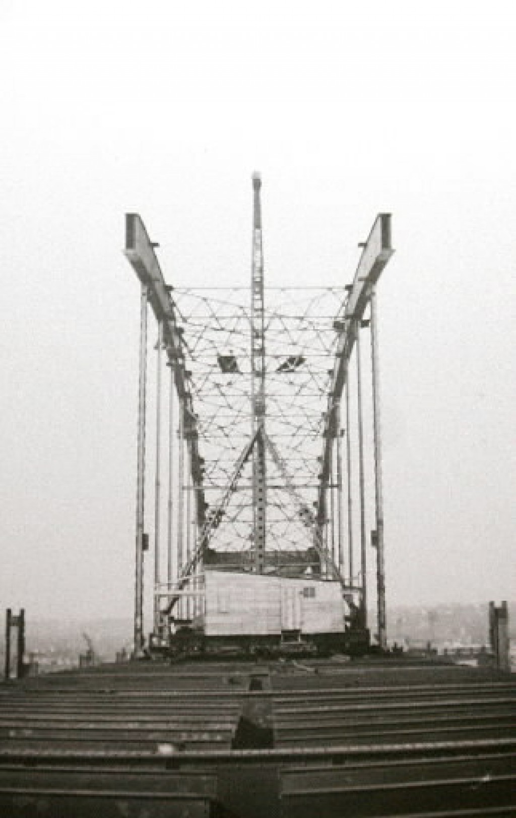 Centennial Bridge construction
